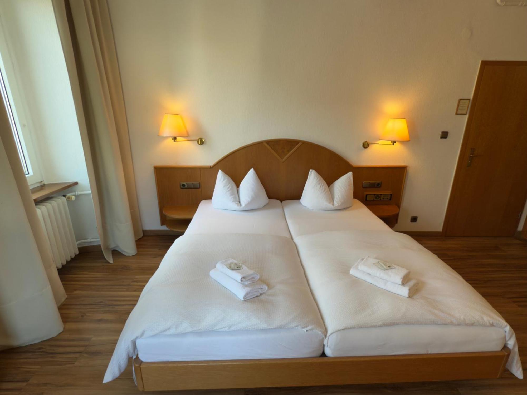 Hotel "Zur Schoenen Aussicht" Cochem Esterno foto