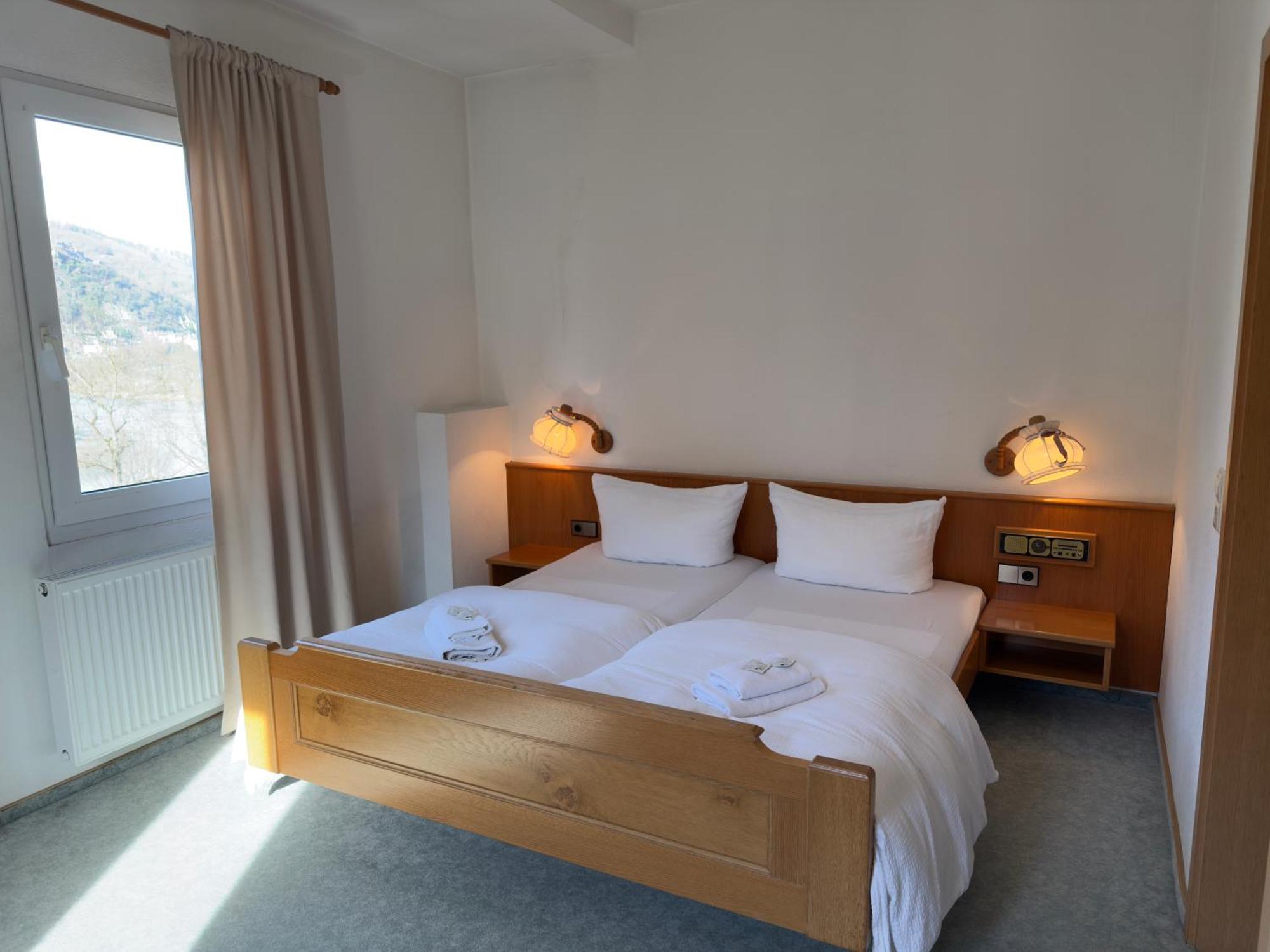 Hotel "Zur Schoenen Aussicht" Cochem Esterno foto
